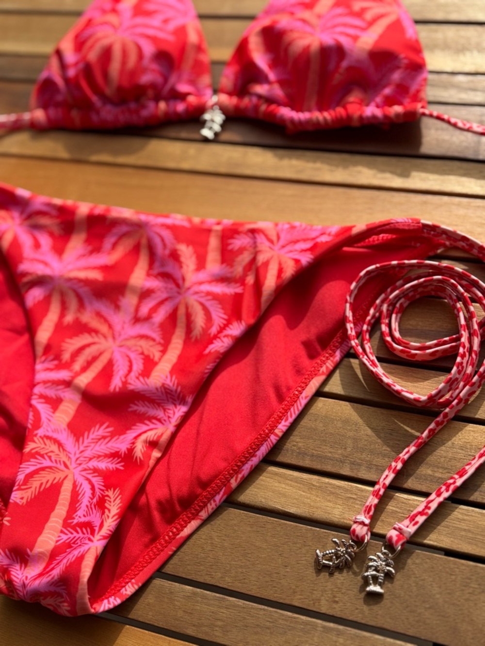 MEDIUM NWT ESCAPE TO PARADISE PALM TREE GOLD PINK ORANGE RED CHEETAH SWIM BIKINI - Picture 8 of 8
